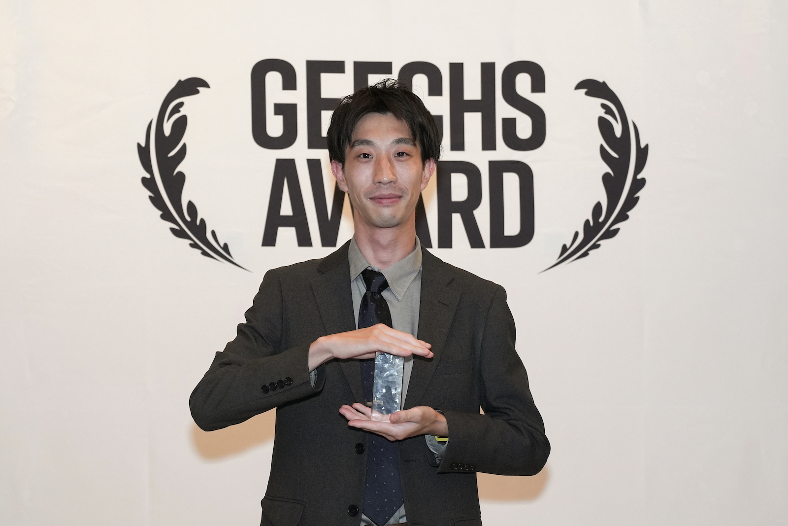 営業・EP・CS、多様な役割を担う地方拠点のリーダーだからこその評価 ー2025年度上期Buddy賞受賞者 大崎さんインタビュー